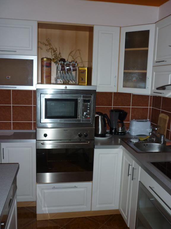 Nueva Fiesta Apartment Mariánské Lázně الغرفة الصورة